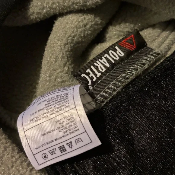 Nike ACG Men's Beige Performance Jacket - Picture 10 of 10